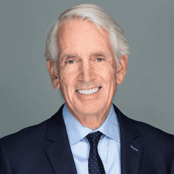 Headshot of Peter Stoicheff